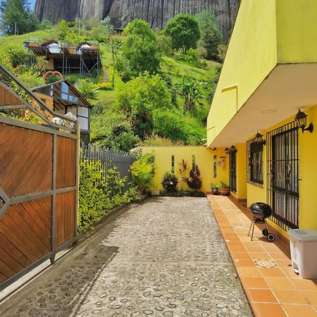 Hermosa Casa De Campo En Guatape Exterior photo