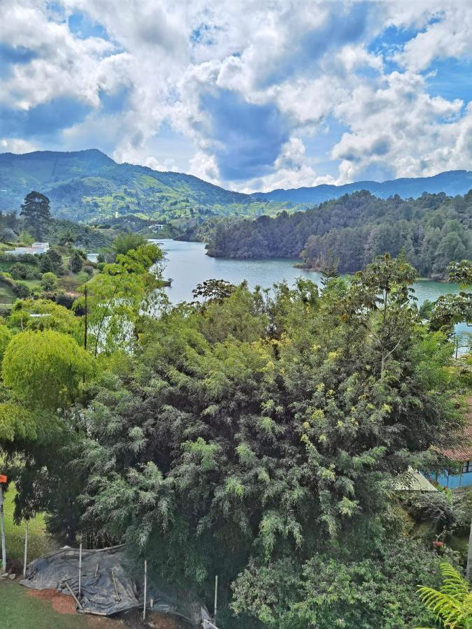 Hermosa Casa De Campo En Guatape Exterior photo